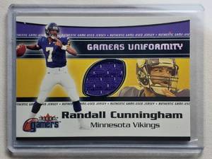 lot 29 image: Randall Cunningham Jersey Patch Gamers Uniformity 2000 Fleer