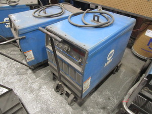 Miller Deltaweld 452 Welder