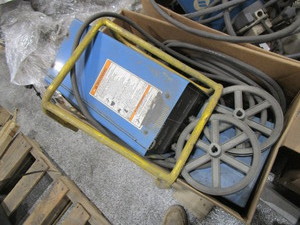 (2) Wire Feeders & Control Box
