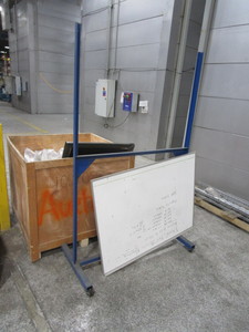 White Board wRolling Frame 3x4