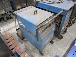Miller Deltaweld 300 Welder