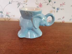 lot 19 image: Frankoma Elephant Coffee Mug