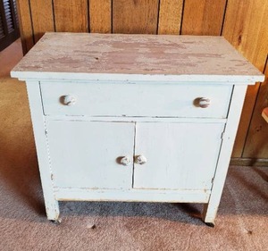 lot 201 image: Vanity Cabinet