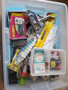 lot 208 image: Fishing Related Items