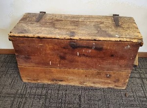 lot 225 image: Old Wooden Storage Box