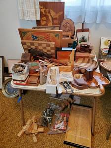 lot 67 image: Large Collection Of Wood Dcor