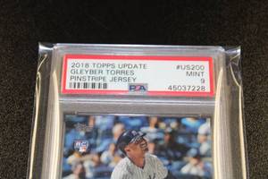 lot 20 image: 2018 Topps Update Gleyber Torres #US200 Rookie Card PSA 9