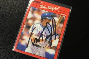 lot 116 image: Baseball Card In Person Autograph Lot  4 Autographs