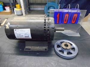 New Magnetek B181128-82 208230460 v 3450 rpm with pulley. As shown.