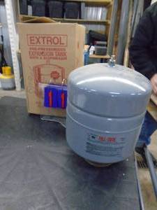 New Extrol pressure tank pt no 110filtrol. As shown.