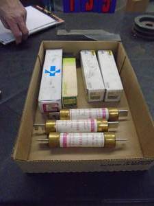 Time delay fuses tr300rflnr125frnr200. As shown.