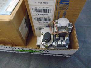 Qty  of 2 510-811-656 gas valve kit. As shown.