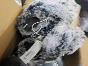 6 Pair size S Stars Above Slippers...