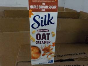 5 x 32 oz cartons Silk dairy free oat creamer best date Jan 2023