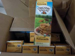 11 Quarts organic valley buttermilk