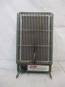 lot 26 image: Coleman Catalytic 2000-4000 BTU Propane Heater