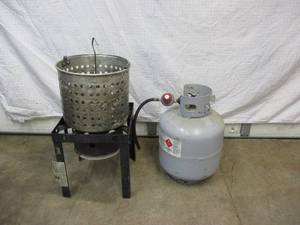 lot 25 image: Propane Tank with Fryer Cooker base and Basket. Missing Pot.