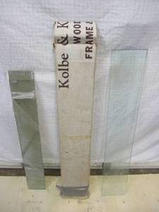 lot 14 image: Lot of Glass Shelving pieces. Various sizes.