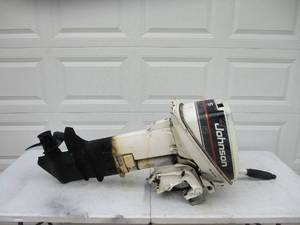 lot 56 image: Johnson 15HP Outboard Boat Motor 1990 J15ELESR