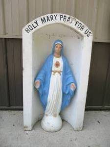 lot 71 image: Religious Statue. Mary Mother of Jesus