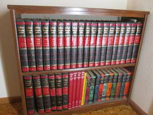 lot 32 image: Bookcase filled with a set of Colli...