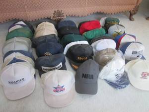 lot 98 image: Lot of interesting vintage caps...