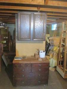 lot 119 image: Work bench filled with hardware, le...