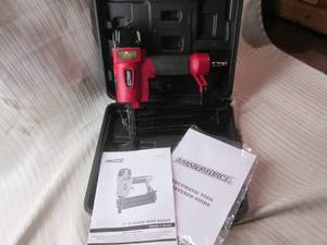 lot 124 image: Tool shop 2 brad nailer...