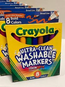 lot 43 image: Ultra-Clean Washable Markers
