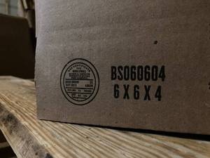 lot 34 image: Shipping Boxes