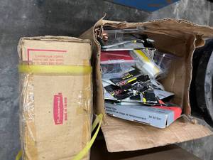 ASSORTED GARAGE ITEMS