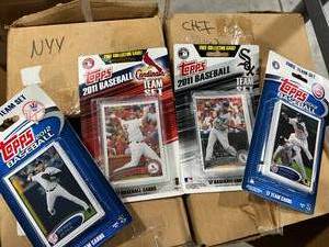 4 BOXES BASEBALL CARDS
