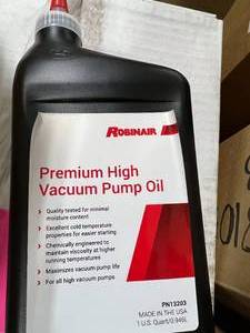 CASE ROBINAIR HIGH VACUUM PUMP OIL