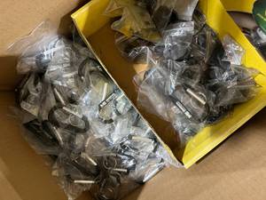 SMALL BOX OF KEY CHAINSCLAMPS