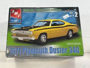 lot 41 image: AMT 1971 Plymouth Duster 340