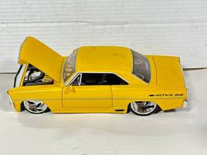 lot 62 image: Jada 1967 Chevrolet Nova SS 124