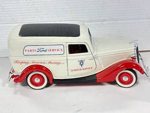 lot 63 image: Solido (Made in France) Ford V8 Delivery Truck