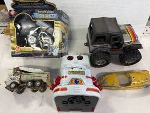 lot 78 image: Vintage Antique Toy Lot