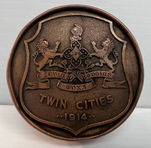 1914 Twin Cities Xi Psi Phi International Dental Fraternity Cooper Tin 3 12 x 1 (Heavy Wieghts 10.2 Oz.