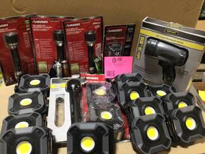 Lot of assorted Flashlights and utility lights customer return review pictures