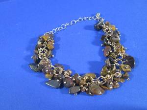 (FS) Tiger Eye Stone Bracelet...