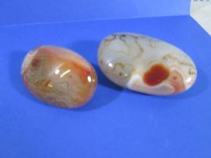 (FS) 2 Tumbled Banded Agates  - 2 1...