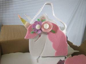 (EW4) Case of 12 Foam Unicorn Easte...