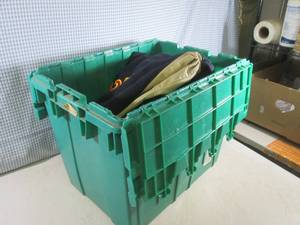 (EC2) Tote with Lid with Contents -...