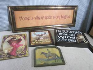 (C-2) Assorted Wall Decor...
