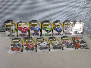 (CSB) Assorted Zuru Metal Machines ...