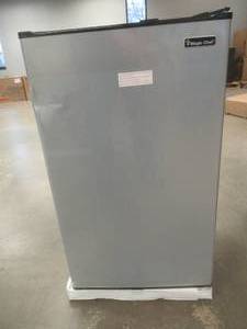 Magic Chef 3.3 cu. ft. Mini Fridge in Stainless Look (DENTED ON DOOR, OTHERWISE NEW)
