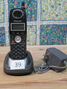 PANASONIC Remote Charger Base & Telephone