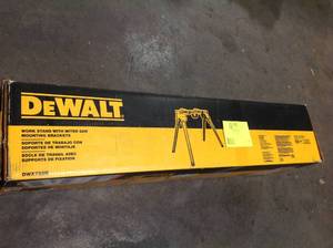 DEWALT 15.4 lbs. Heavy Duty Work Stand with Miter Saw Mounting Brackets, Open Box, Review all pictures