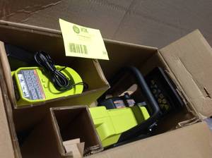 Ryobi ONE 18V Cordless 12 Cordless Chainsaw customer return see pictures